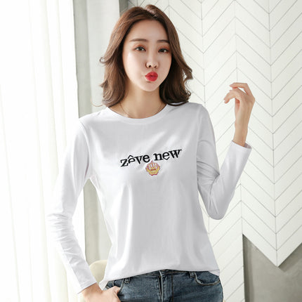 Camiseta ajustada de manga larga con letras bordadas